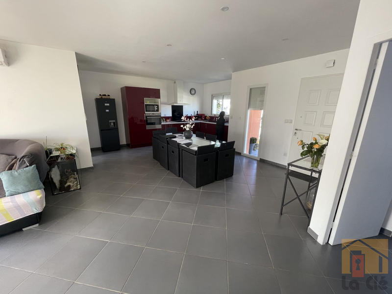 Maison - 77 m² - 3 pièces