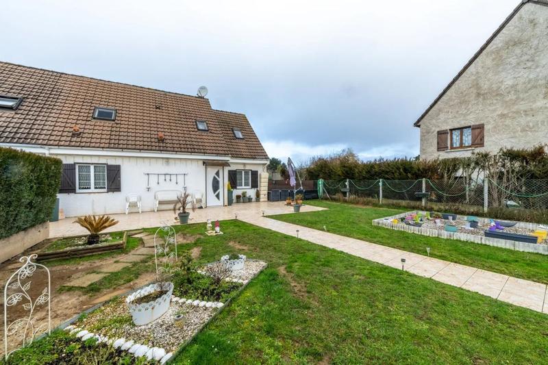 Appartement - 140 m² - 6 pièces