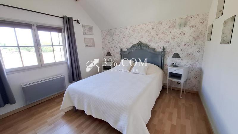 Propriété - 330 m² - 13 pièces