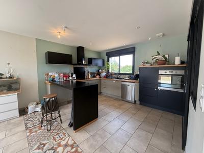 Maison - 84 m² - 3 pièces