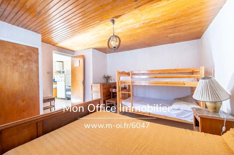 Maison - 400 m² - 15 pièces