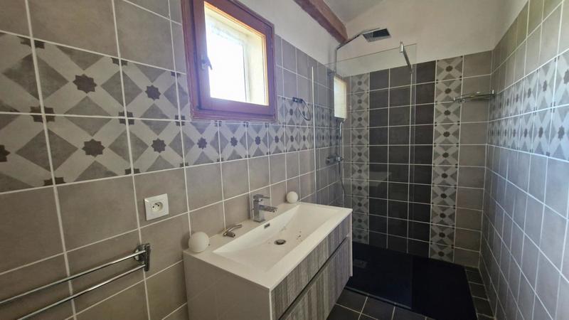 Maison - 174 m² - 5 pièces