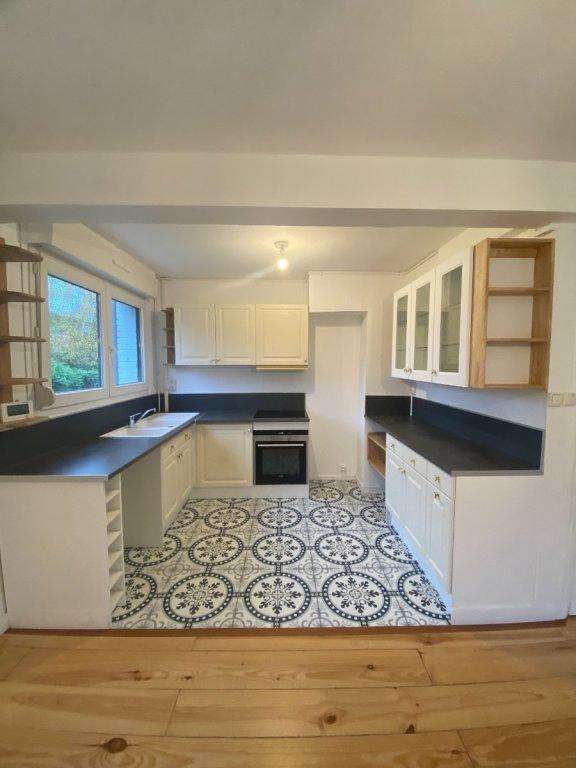 Maison - 75 m² - 4 pièces