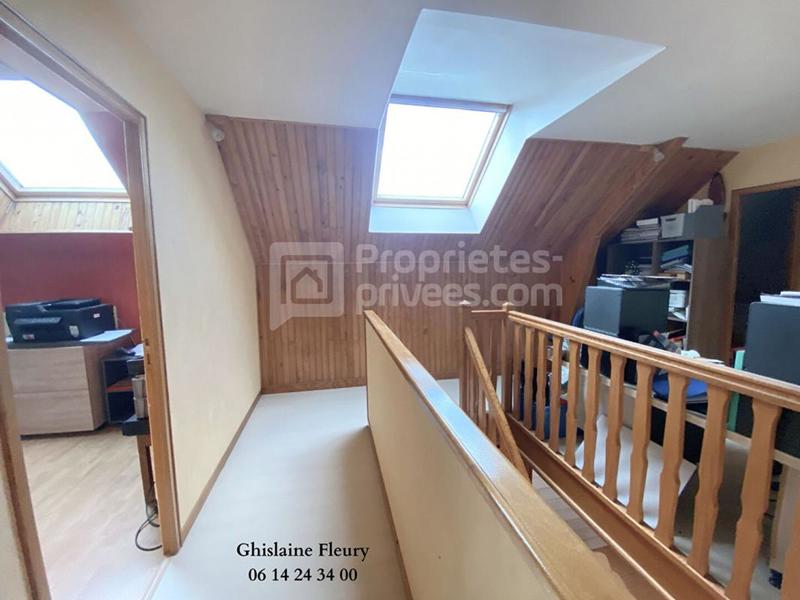 Maison - 160 m² - 6 pièces