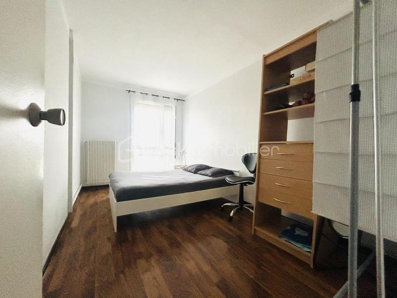 Appartement - 79 m² - 4 pièces