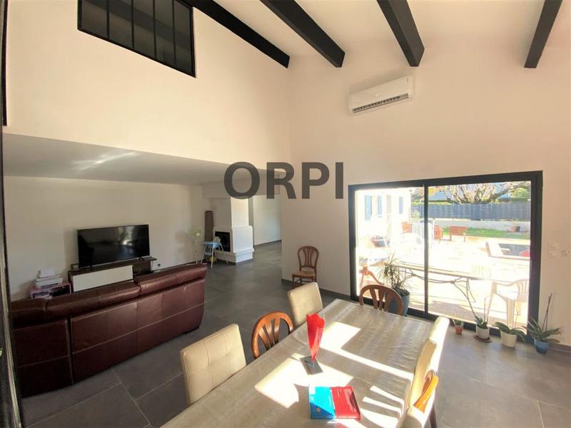 Villa - 161 m² - 5 pièces