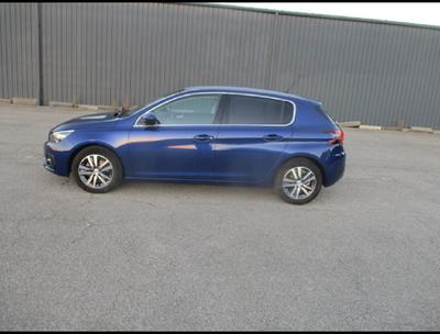 Peugeot 308 II Ptech 130 Eat8 Allure