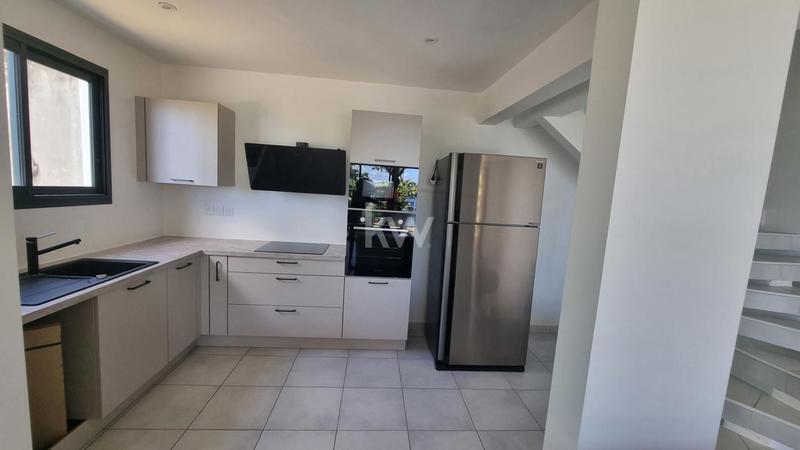 Maison - 82 m² - 4 pièces