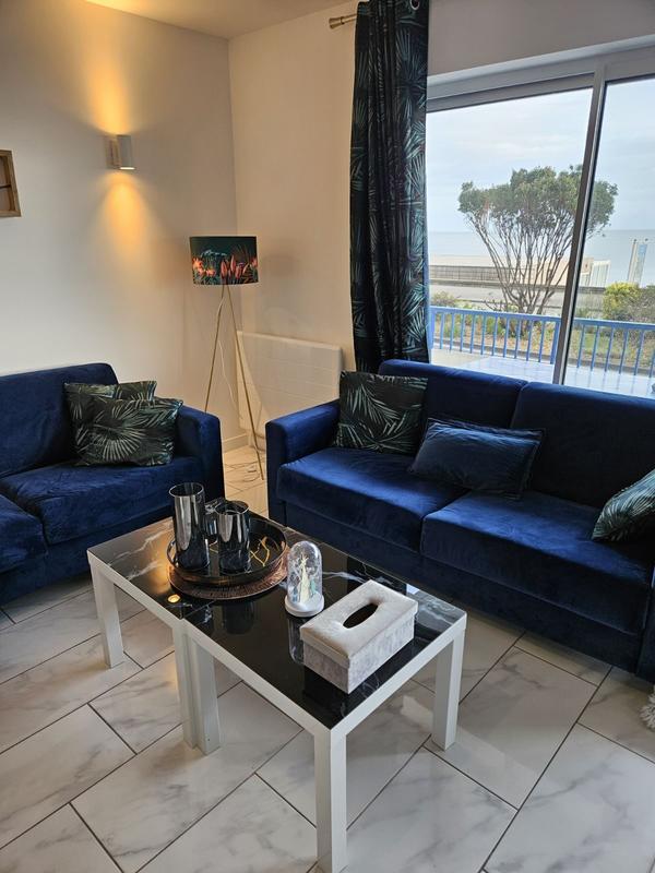 Appartement - 80 m² - 4 pièces