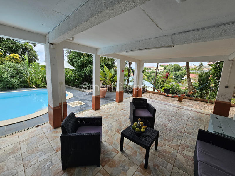 Maison - 98 m² - 3 pièces