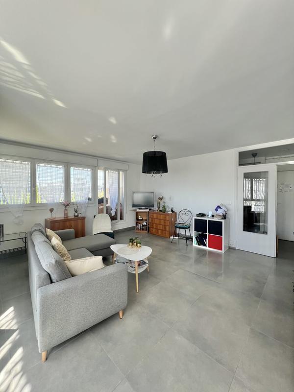 Appartement - 72 m² - 3 pièces