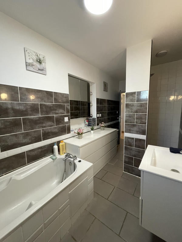 Maison - 135 m² - 5 pièces