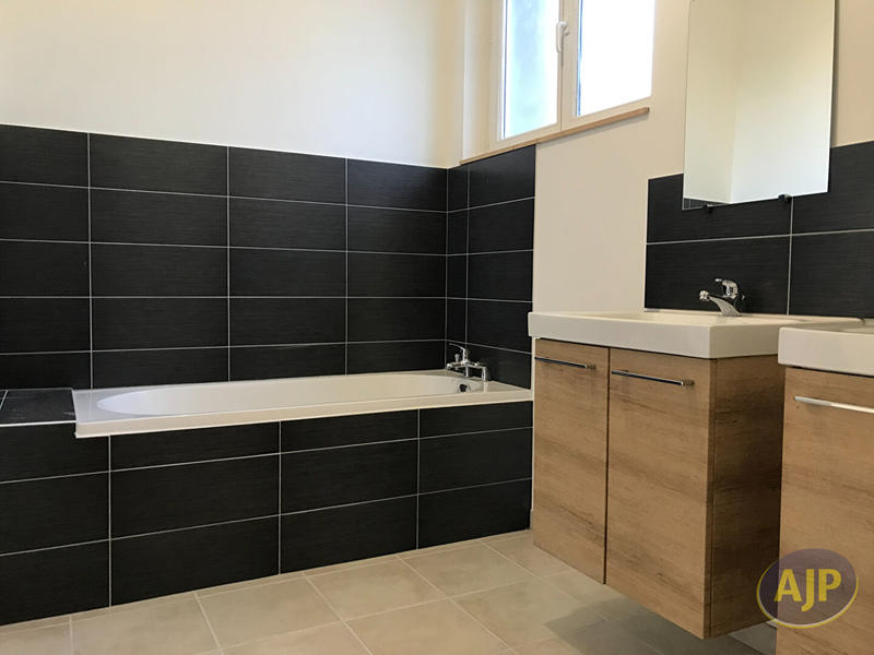 Maison - 142 m² - 5 pièces