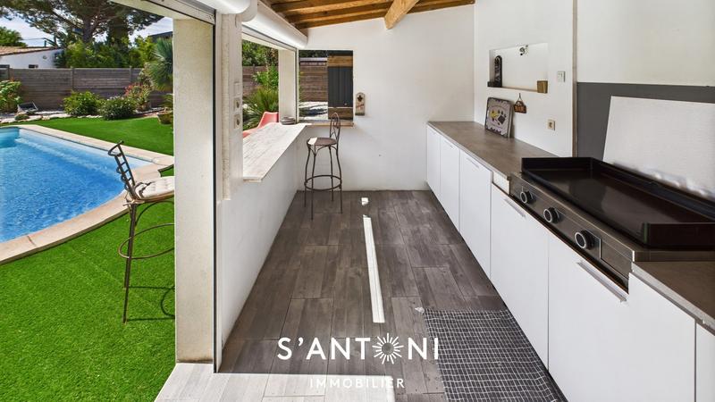 Maison - 160 m² - 5 pièces