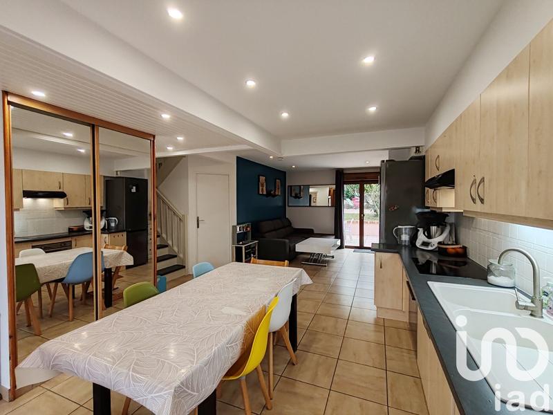 Maison - 100 m² - 6 pièces