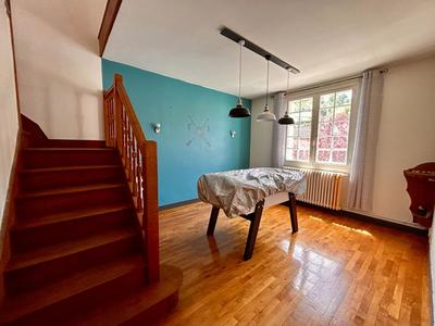 Maison - 145 m² - 6 pièces