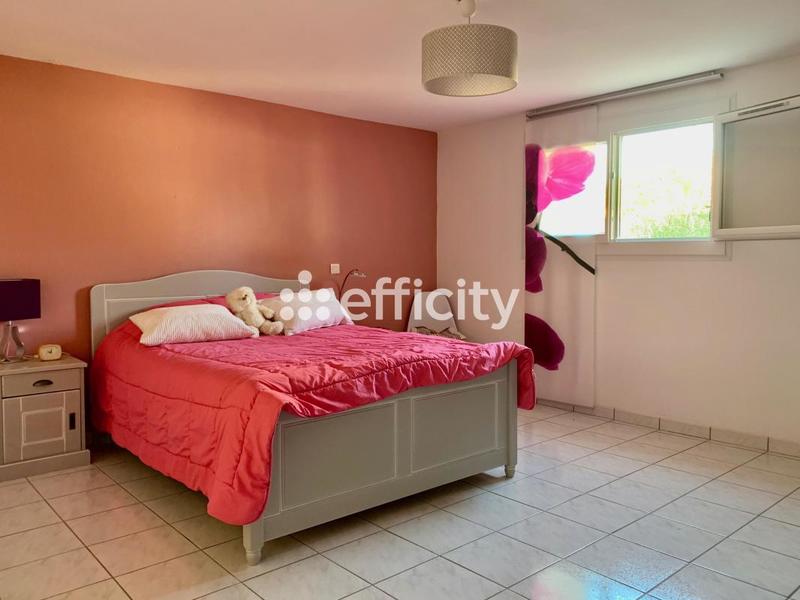 Maison - 169 m² - 6 pièces