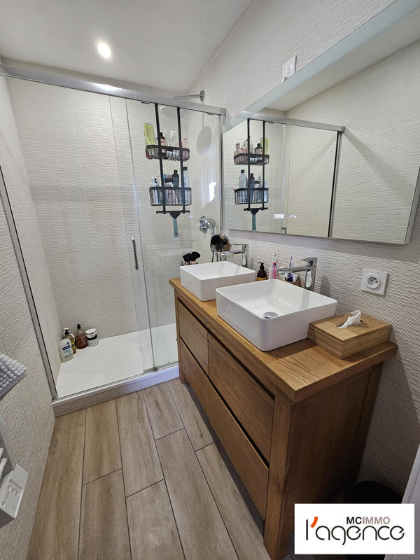 Maison - 145 m² - 7 pièces