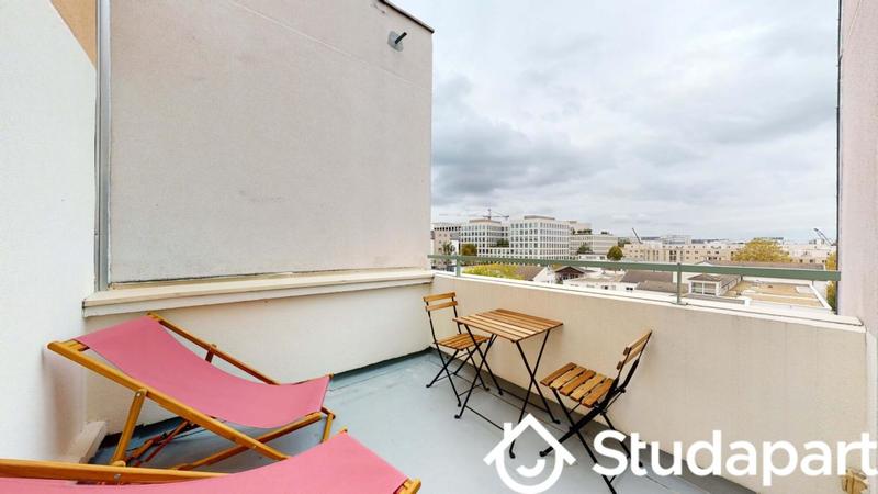 Chambre - 12 m² - 1 pièce