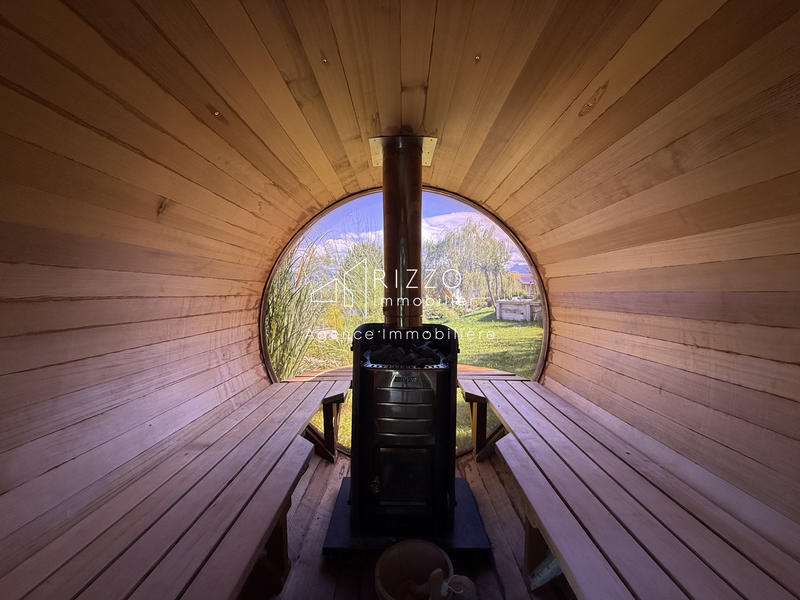 Maison - 176 m² - 5 pièces