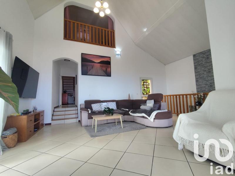 Maison - 200 m² - 5 pièces