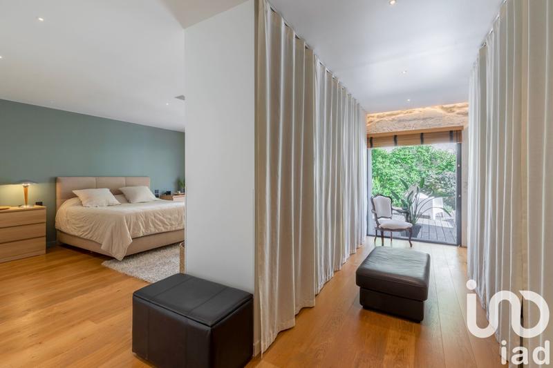 Maison - 207 m² - 4 pièces