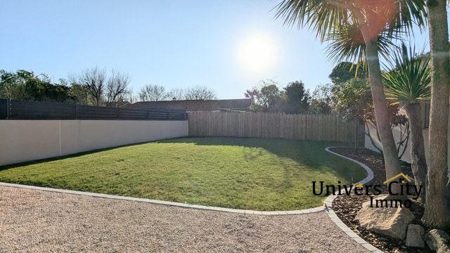 Maison - 186 m² - 7 pièces