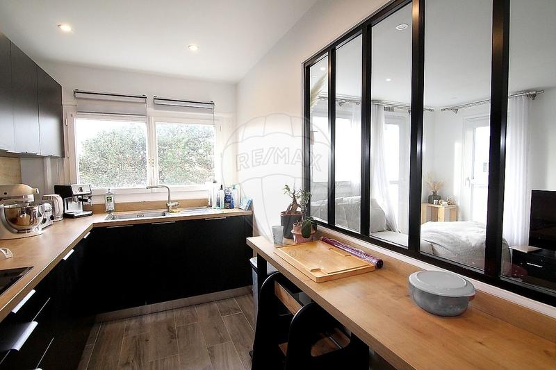 Appartement - 87 m² - 4 pièces