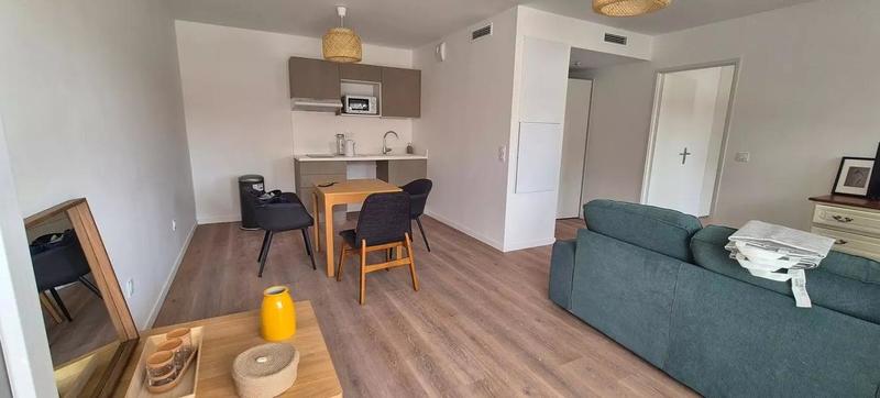 Appartement - 95 m² - 4 pièces