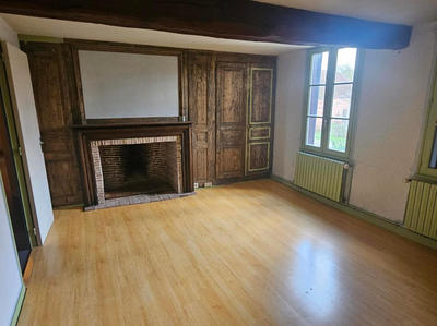 Maison - 238 m² - 6 pièces