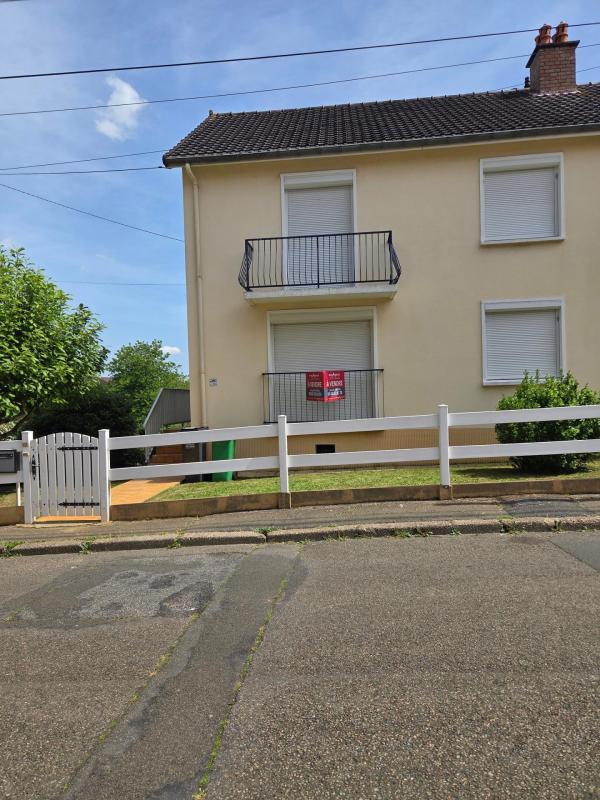 Maison - 101 m² - 6 pièces