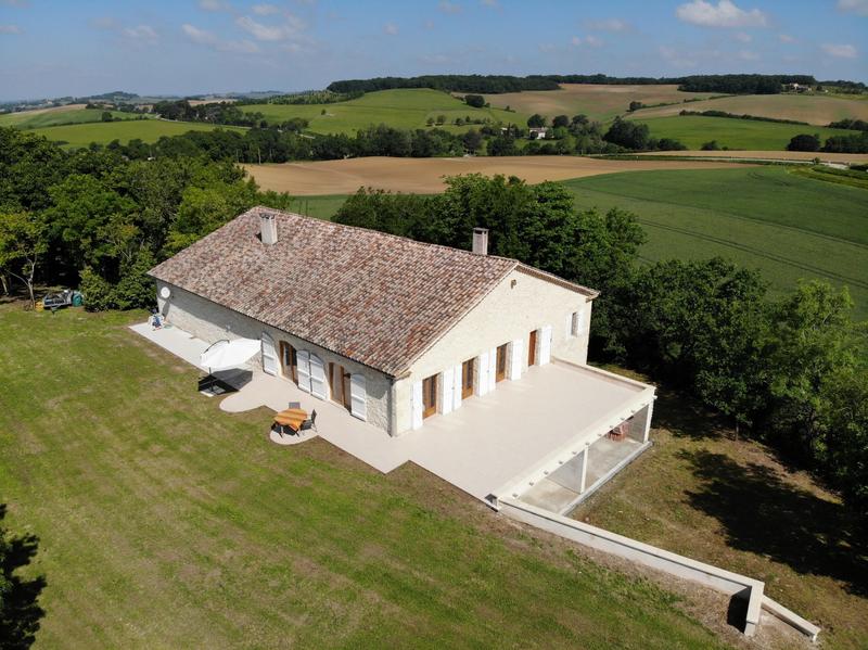 Maison - 175 m² - 5 pièces