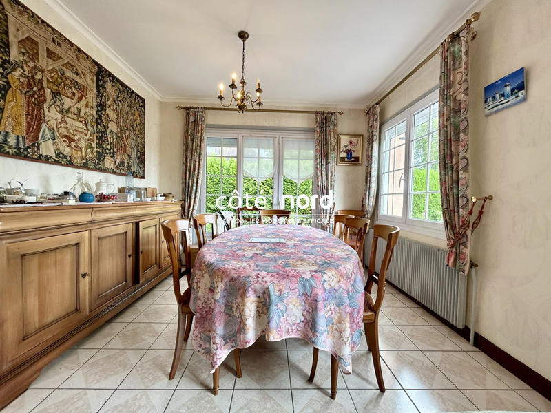 Maison - 135 m² - 7 pièces