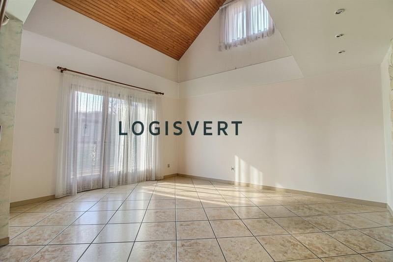 Maison - 117 m² - 6 pièces