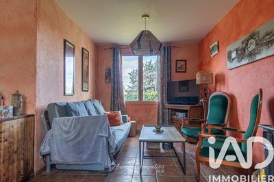 Maison - 90 m² - 6 pièces