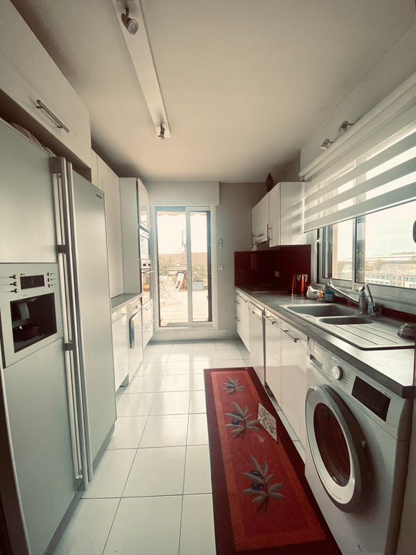 Appartement - 110 m² - 4 pièces