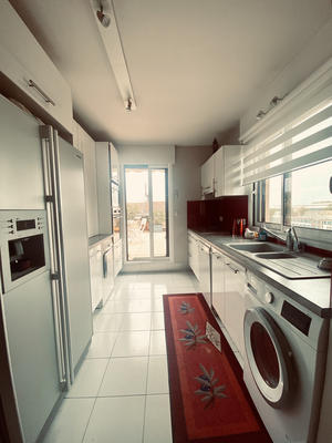 Appartement - 110 m² - 4 pièces