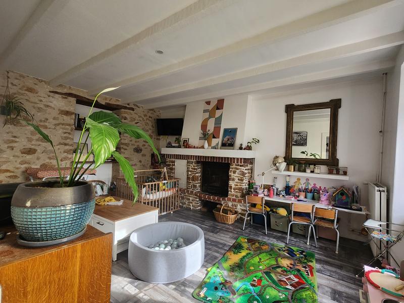 Maison - 102 m² - 6 pièces