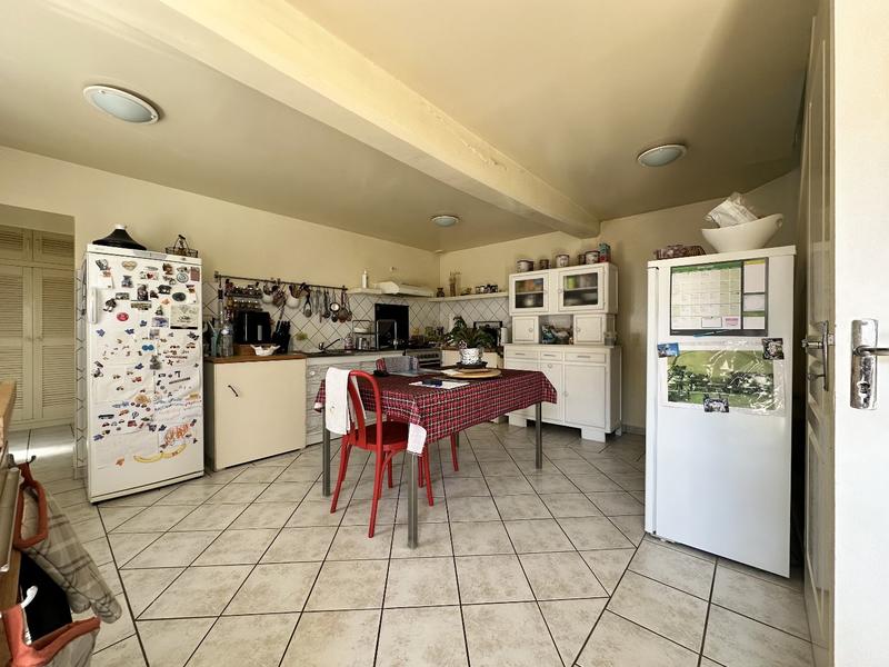 Maison - 98 m² - 4 pièces