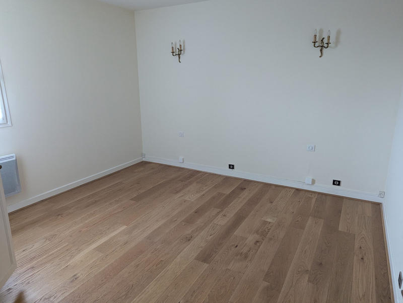 Appartement - 100 m² - 3 pièces