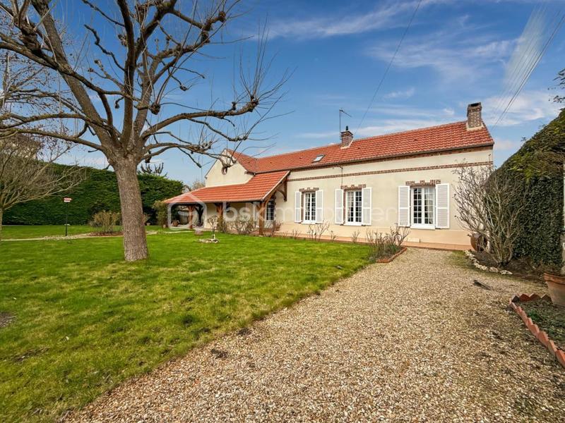 Maison - 153 m² - 5 pièces