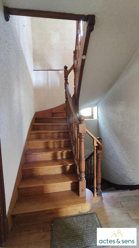 Maison - 126 m² - 6 pièces