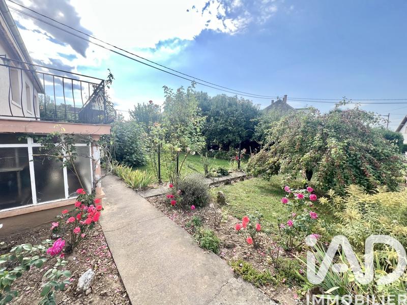 Maison de village - 105 m² - 6 pièces