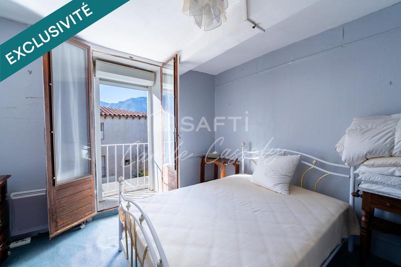 Maison de village - 233 m² - 9 pièces