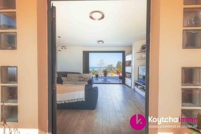 Villa - 162 m² - 5 pièces