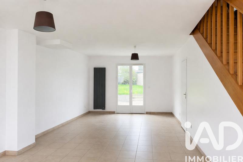 Maison - 92 m² - 6 pièces