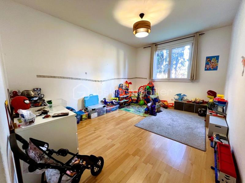 Appartement - 102 m² - 5 pièces