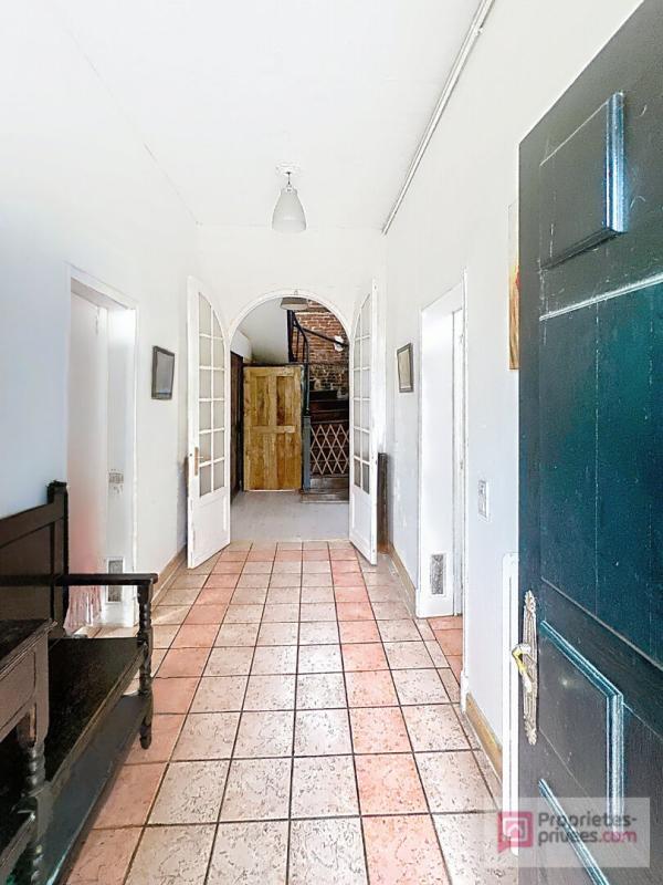 Maison - 196 m² - 7 pièces