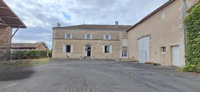 Maison en pierre - 207 m² - 7 pièces