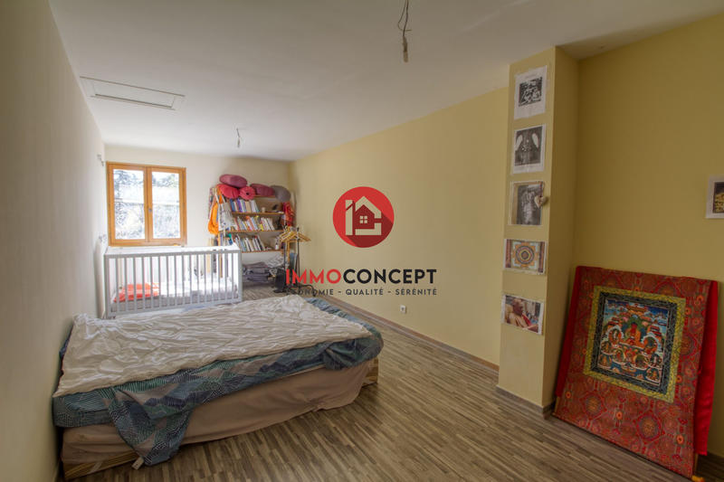 Maison - 117 m² - 5 pièces